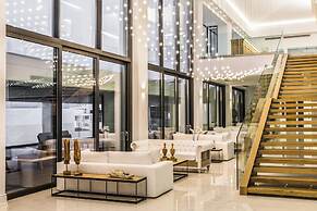 Abaton Island Resort & Spa