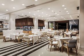 Abaton Island Resort & Spa