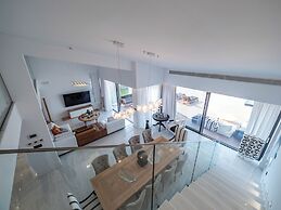 Abaton Island Resort & Spa