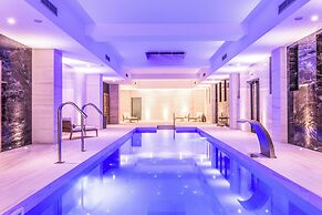 Abaton Island Resort & Spa