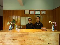 Emily and Nana Lodge