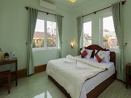 Emily and Nana Lodge