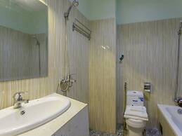 Emily and Nana Lodge