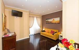 Longhi Holidays House