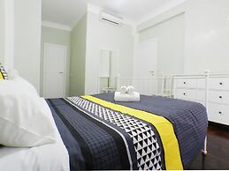 Longhi Holidays House