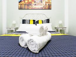 Longhi Holidays House