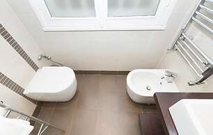 Longhi Holidays House