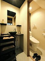 Tsumugi Hachijomuromachi