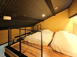 Tsumugi Hachijomuromachi