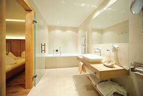 Hotel & Luxury Appartements Dorfstadl