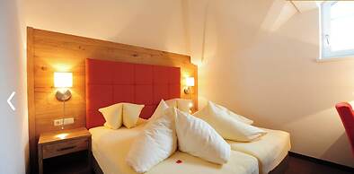 Hotel & Luxury Appartements Dorfstadl