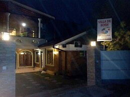 Villa De Rosh