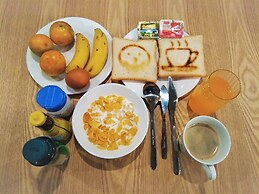 The Chatbox Silom Hostel