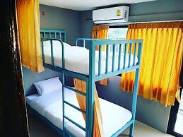 Doze Hostel