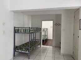 Porto das Palmeiras Hostel