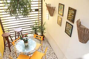 Porto das Palmeiras Hostel