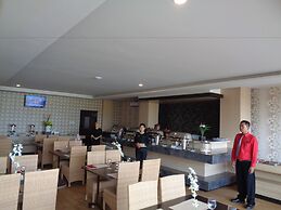 Grand Dian Hotel Slawi