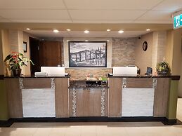 Super 8 by Wyndham Hardisty