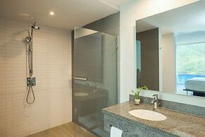Marriott Maracay Golf Resort