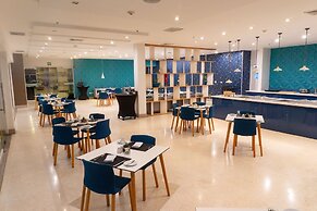 Marriott Maracay Golf Resort
