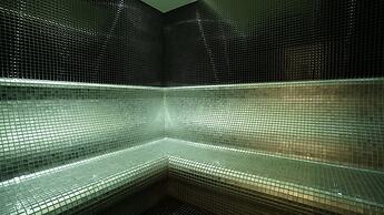 TRYP by Wyndham Istanbul Basın Ekspres