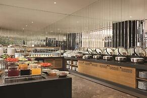 TRYP by Wyndham Istanbul Basın Ekspres