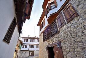 Kadioglu Sehzade Konaklari