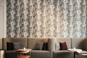 Renaissance Saint Elm Dallas Downtown Hotel