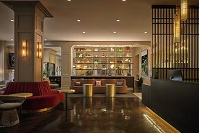 Renaissance Saint Elm Dallas Downtown Hotel