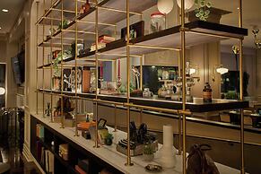 Renaissance Saint Elm Dallas Downtown Hotel