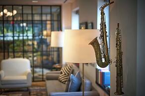 Renaissance Saint Elm Dallas Downtown Hotel