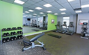 Holiday Inn & Suites Sioux Falls - Airport by IHG
