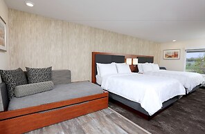 Holiday Inn & Suites Sioux Falls - Airport by IHG