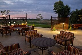 Holiday Inn & Suites Sioux Falls - Airport by IHG