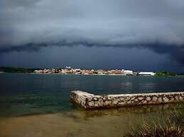 Hotel Santa Bárbara Tikal