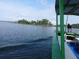 Hotel Santa Bárbara Tikal