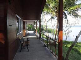Hotel Santa Bárbara Tikal