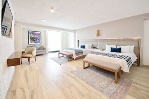 Hotel Velvet Plaza
