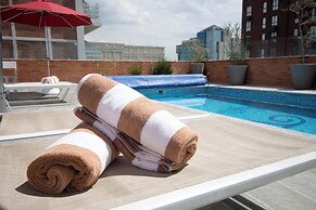 Hotel Velvet Plaza