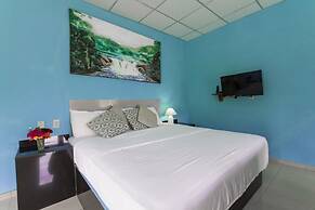 Big Daddy's Beach Club and Hotel