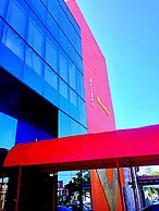 Hotel Versalles Suites