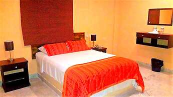 Hotel Versalles Suites