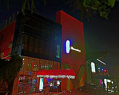 Hotel Versalles Suites