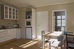 Lonsleira Apartments