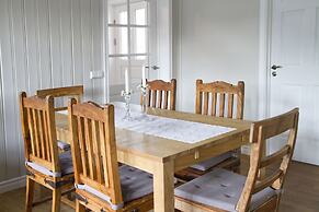 Lonsleira Apartments