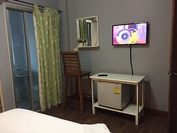 Nawaporn Place Guesthouse