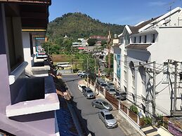 Nawaporn Place Guesthouse