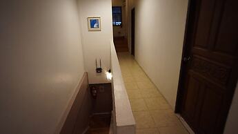 Nawaporn Place Guesthouse