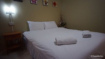 Nawaporn Place Guesthouse
