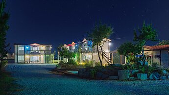 Wando Sol Beach Pension